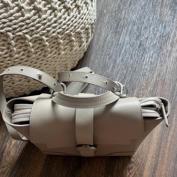 MINI MAESTRA - Picture 6 of 9